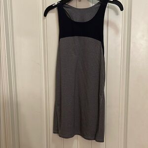 Lululemon Navy and Gray Sleeveless shirt medium
